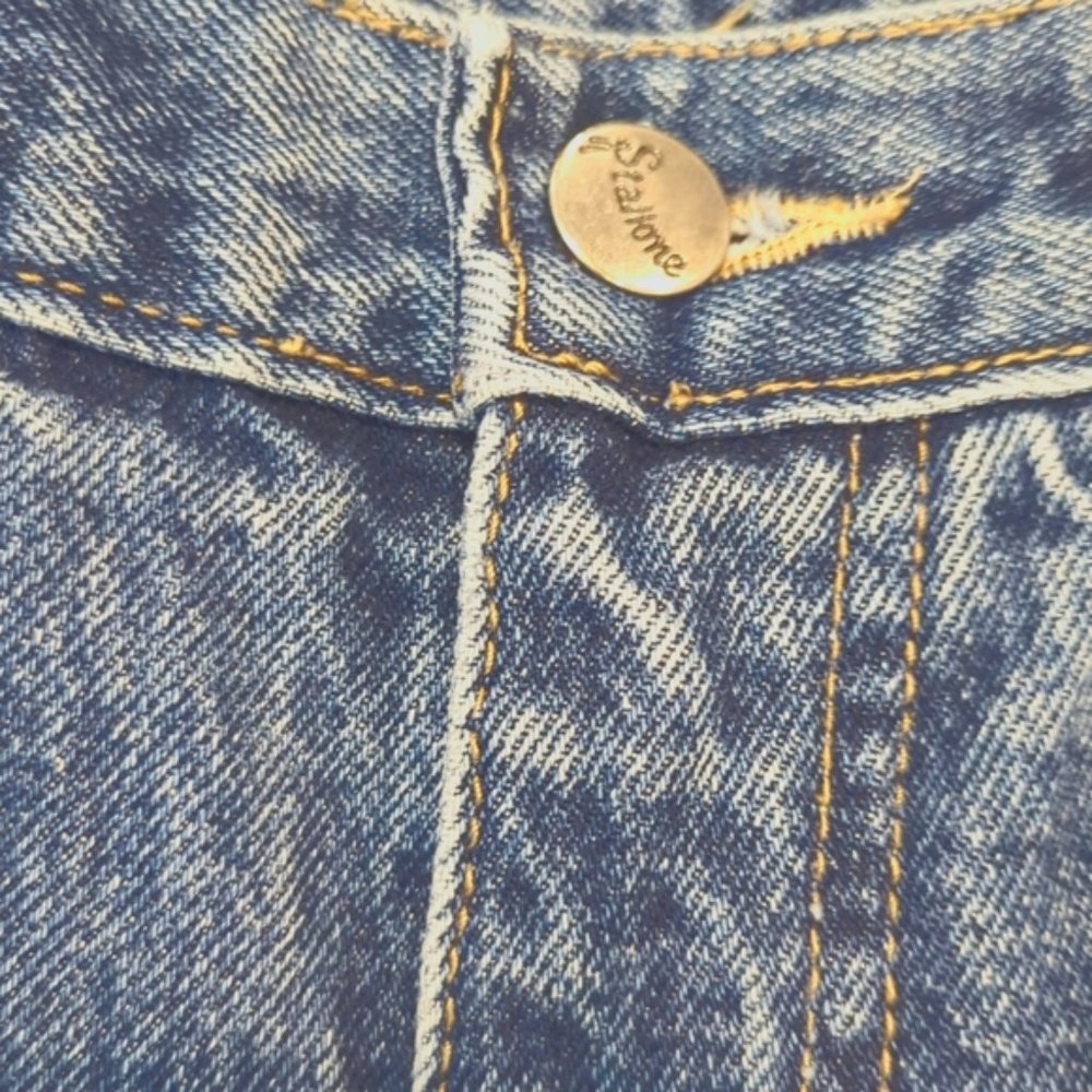 Valentino Women Straight Leg Jeans in Blue with Gold Accent - Picture 3 of 6